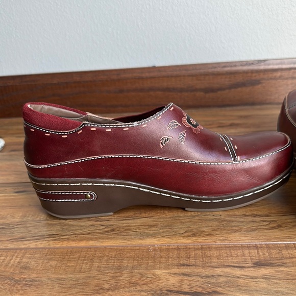 L'ATISTE Burbank Bordeux Maroon Red Leather Clogs size 8.5/39 - Picture 8 of 11